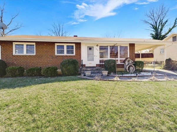 212 Cherryhill RD NW, Roanoke, VA 24017