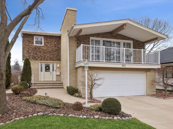 843 S Brainard Avenue, La Grange, IL 60525