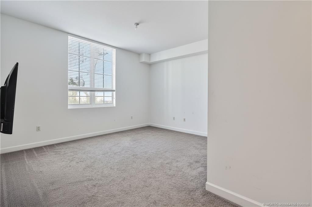 410 Evernia Street, Unit 202, West Palm Beach, FL 33401 Photo