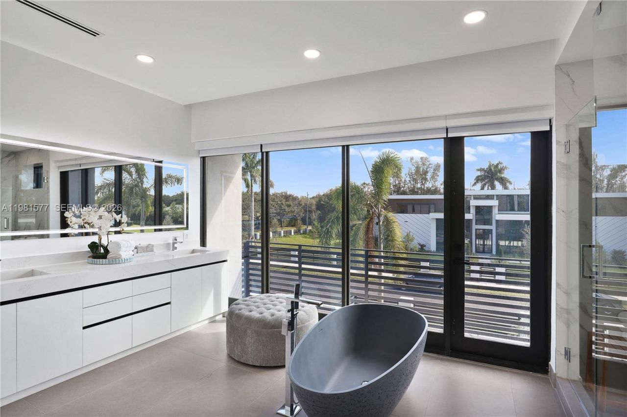 2311 SW 108th Ter , Davie, FL 33324 Photo