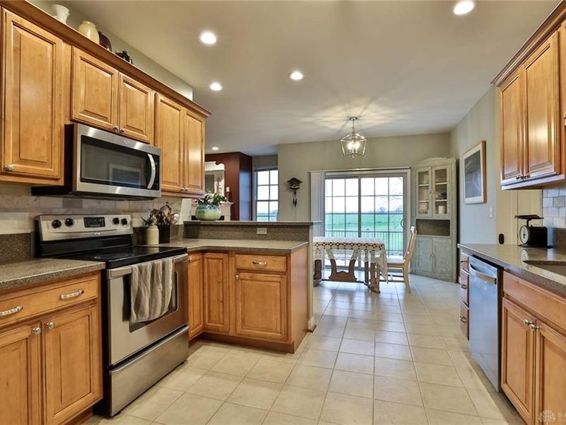 396 Country Manor Drive, Adams Township, OH 45177 Photo 13