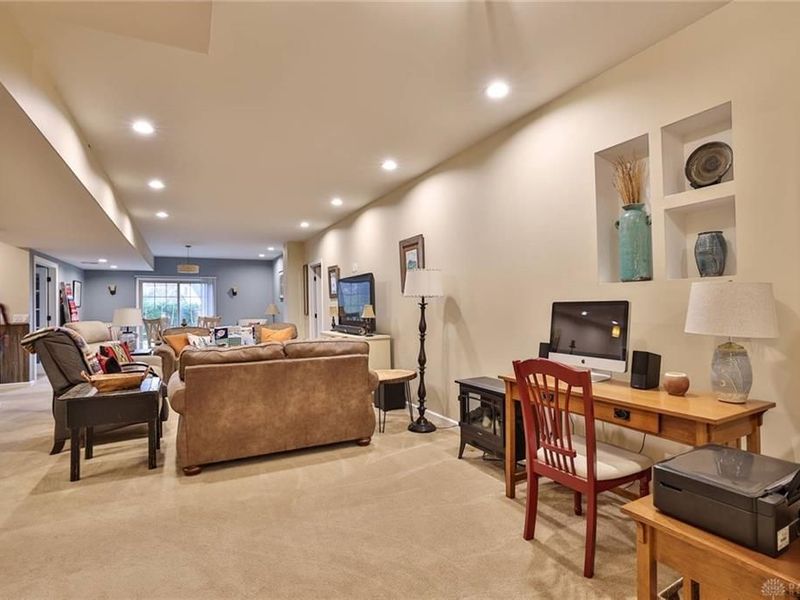 396 Country Manor Drive, Adams Township, OH 45177 Photo 32