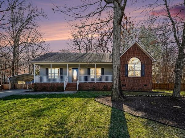 4302 Fox Street , Randleman, NC 27317