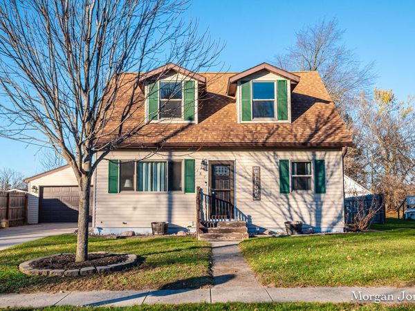 187 Washington Street, Saranac, MI 48881