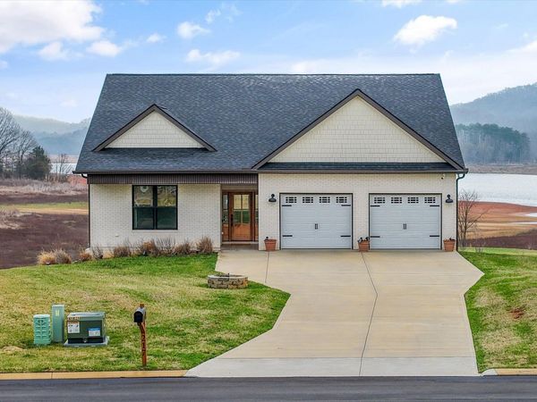 217 Masters Lane, Bean Station, TN 37708