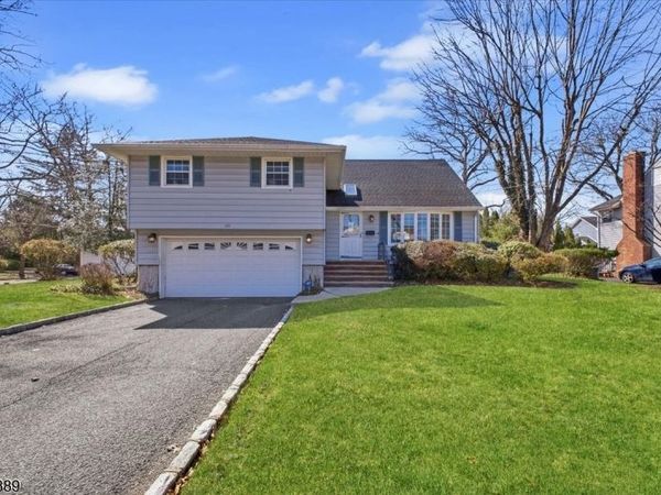 59 Genesee Trl, Westfield, NJ 07090
