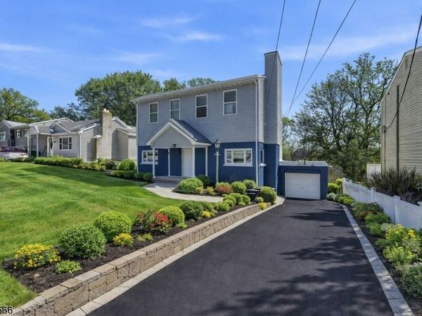 117 Dupont Ave, Hopatcong, NJ 07843