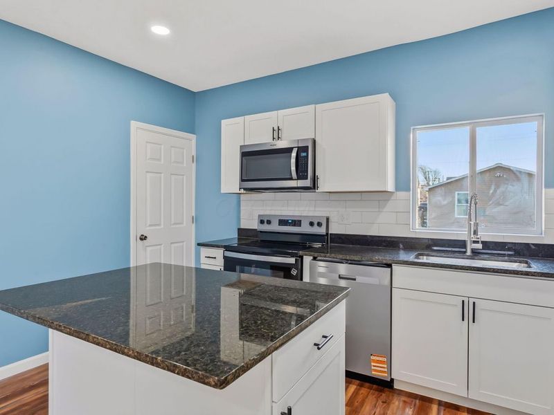 233 Tully Street , Marion, OH 43302 Photo 14