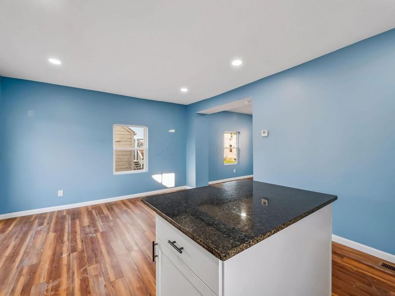 233 Tully Street , Marion, OH 43302 Photo 16