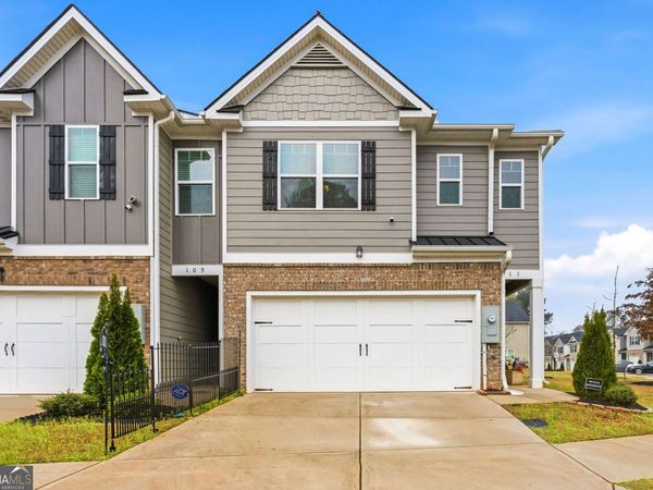 111 Hampton Circle, Mcdonough, GA 30253