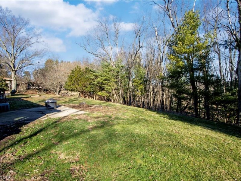 800 W Main Street , Loudonville, OH 44842 Photo 3