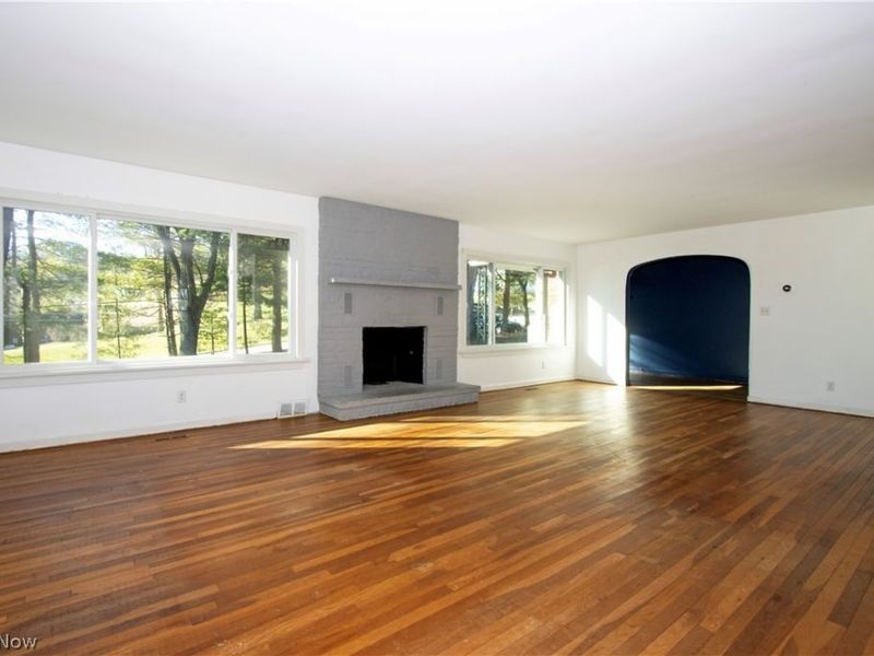 800 W Main Street , Loudonville, OH 44842 Photo 8