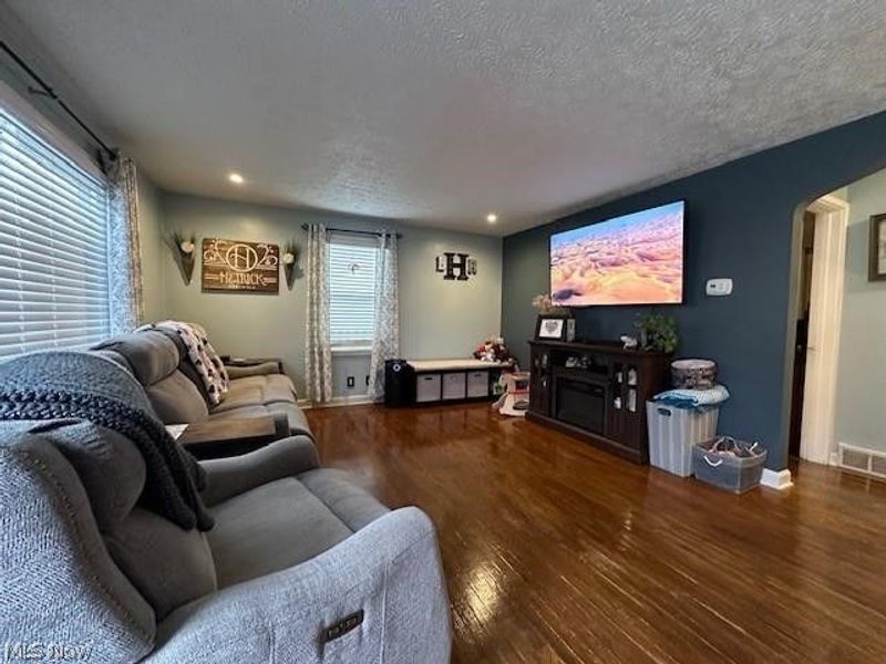 226 Liberty Street E, East Canton, OH 44730 Photo 10