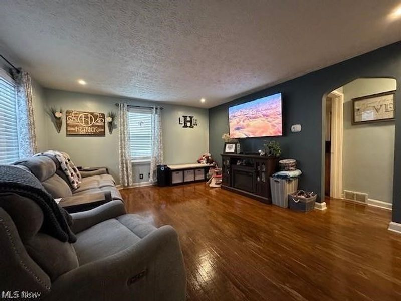 226 Liberty Street E, East Canton, OH 44730 Photo 5