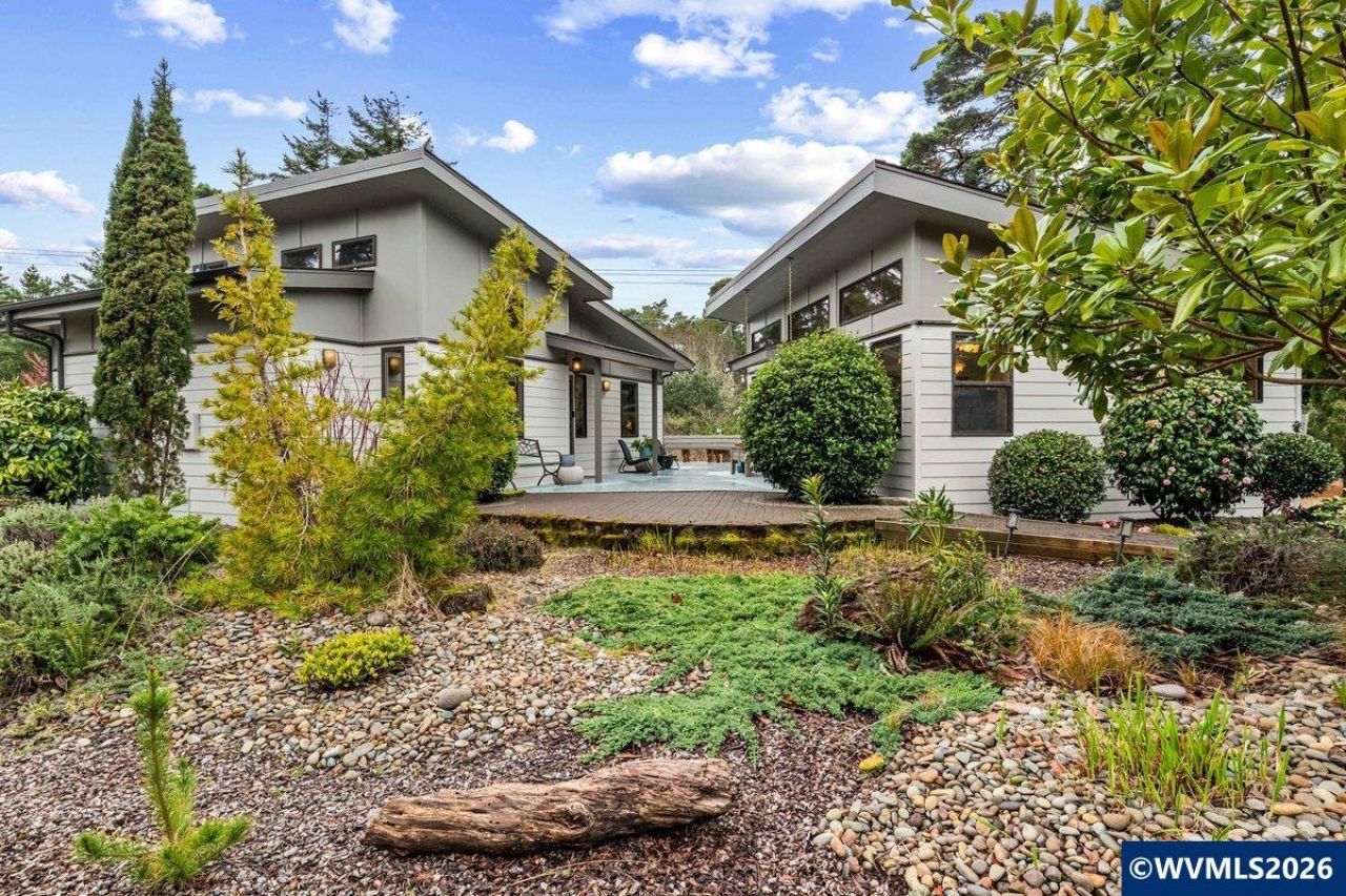 4975 Heceta Beach Rd, Florence, OR 97439 Main Photo