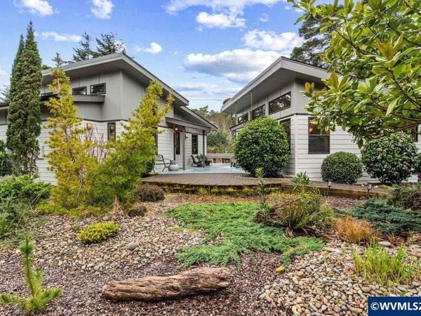 4975 Heceta Beach Rd, Florence, OR 97439
