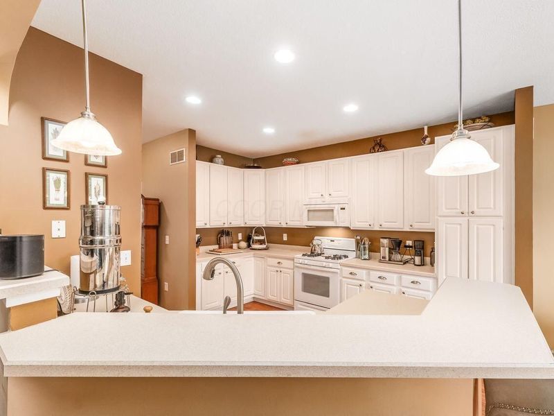 8170 Artisan Way, Reynoldsburg, OH 43068 Photo 12