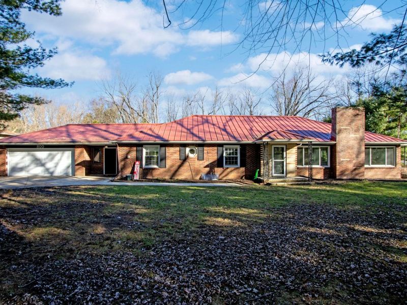 800 W Main Street, Loudonville, OH 44842 Photo 1