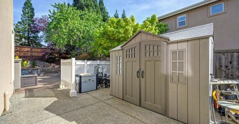 300 Sprig Cir, Folsom, CA 95630 Photo