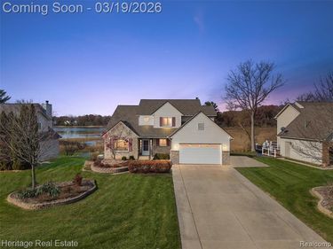 850 Glenmoor Drive, Oxford Twp, MI 48371