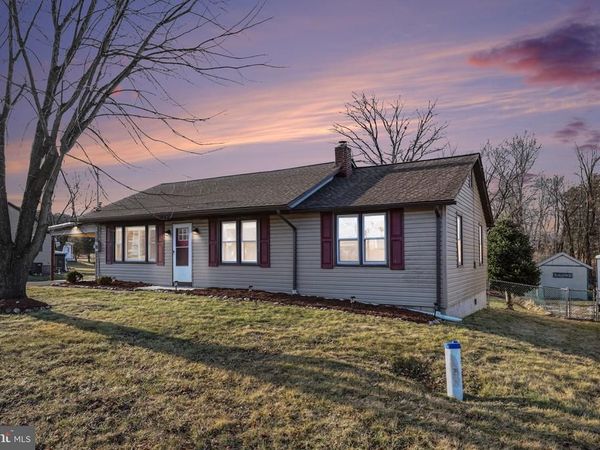 1002 GOODYEAR ROAD, GARDNERS, PA 17324