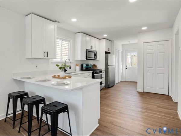 915 High Pearl Street, Petersburg, VA 23803