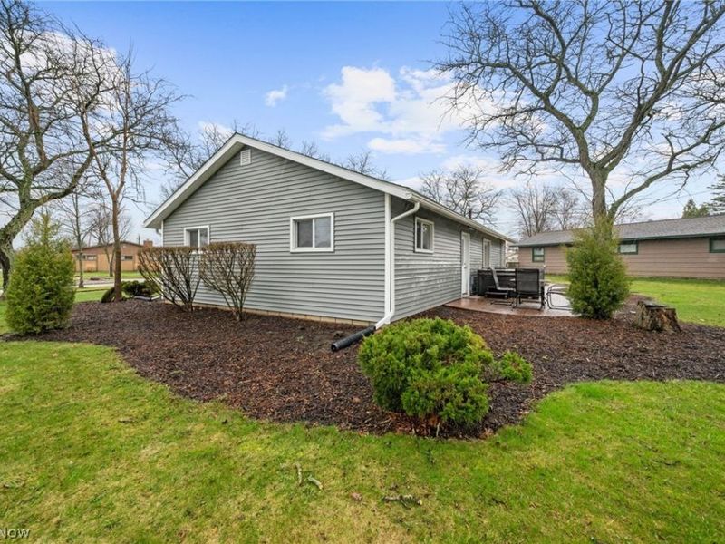 487 Bridle Lane, Berea, OH 44017 Photo 23