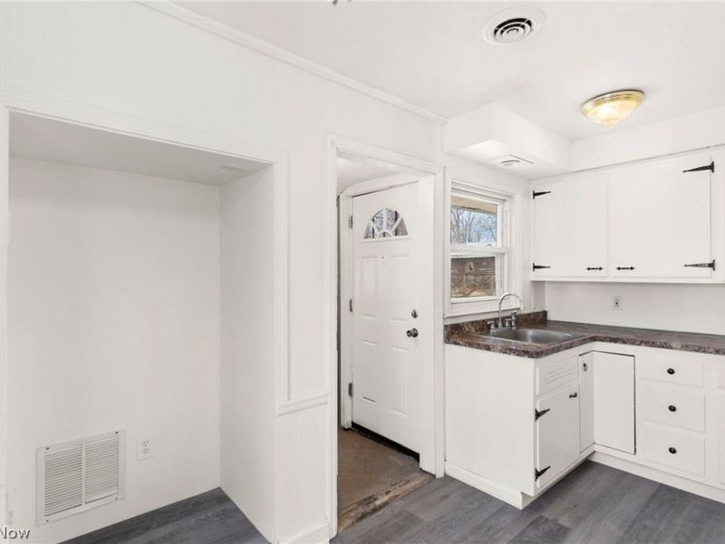 368 Erskine Avenue, Boardman, OH 44512 Photo 6