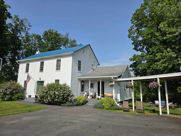 896 East Road, Colchester, VT 05446