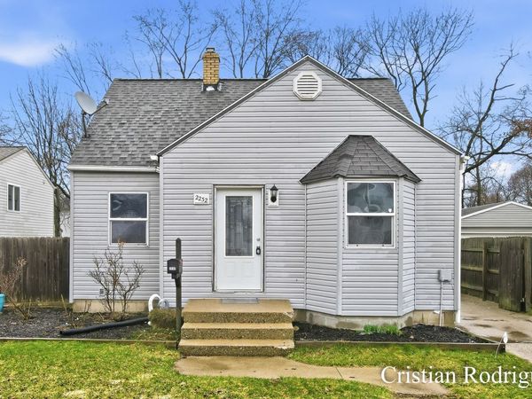 2232 Avon Avenue SW, Wyoming, MI 49519