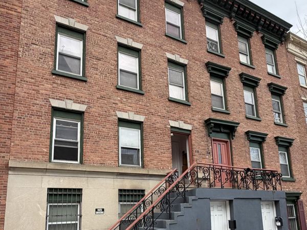 58 S Swan Street, Unit 1, Albany, NY 12210