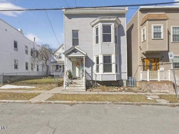 1525 6th Avenue, Watervliet, NY 12189