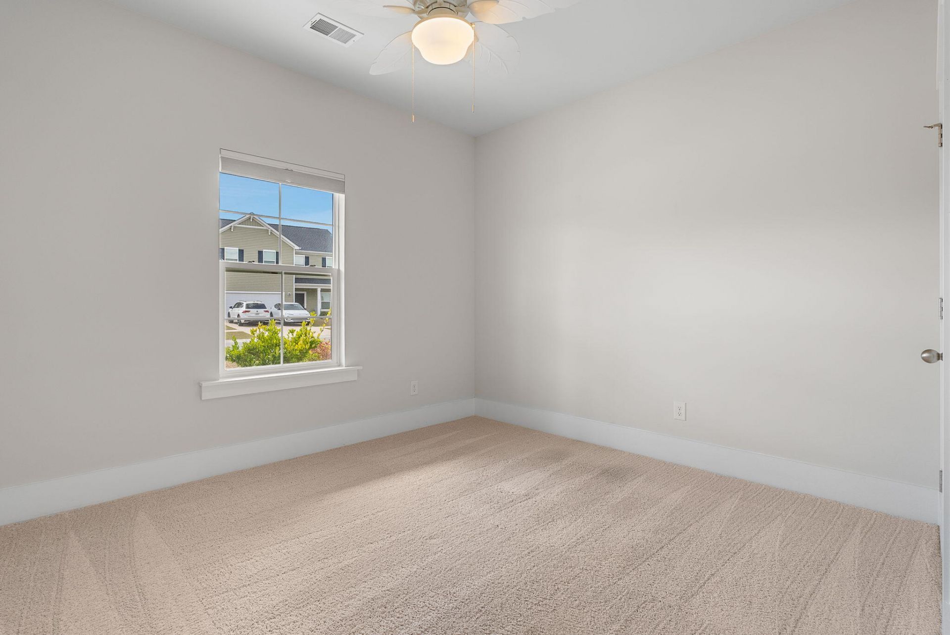 271 Lucca Drive Photo 19