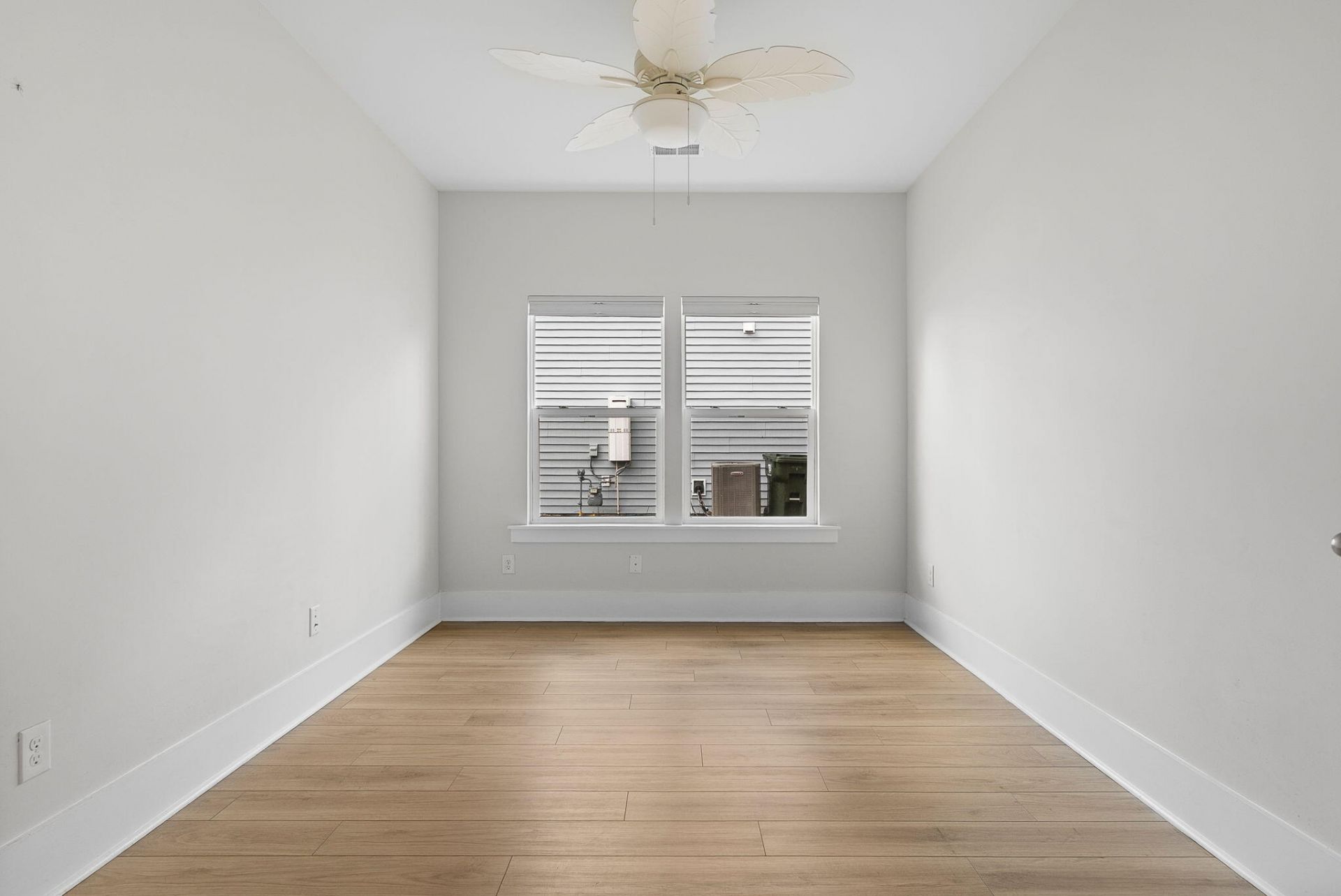 271 Lucca Drive Photo 21