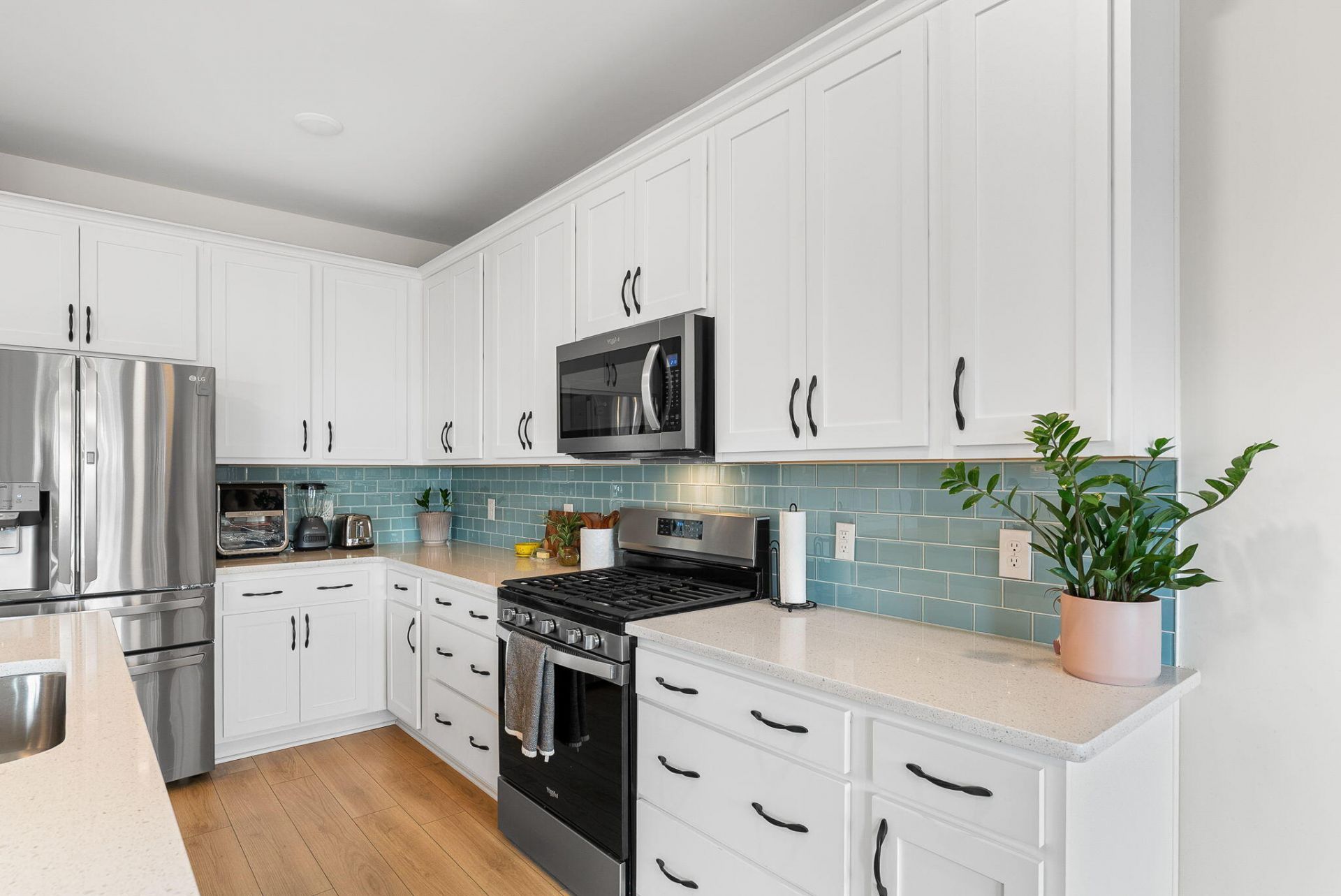 271 Lucca Drive Photo 6