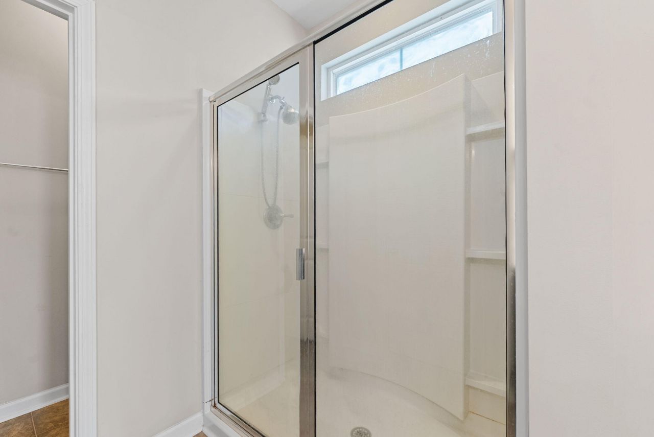 2012 Triple Crown Lane Photo 19