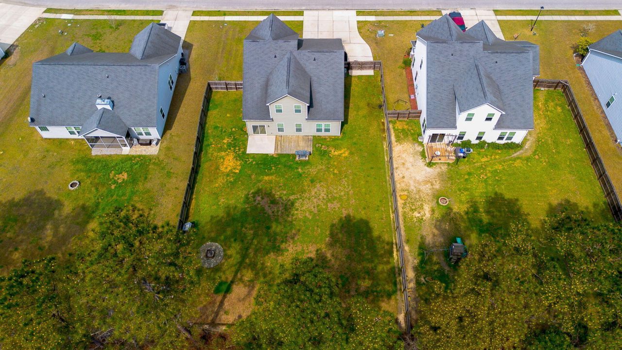 2012 Triple Crown Lane Photo 37