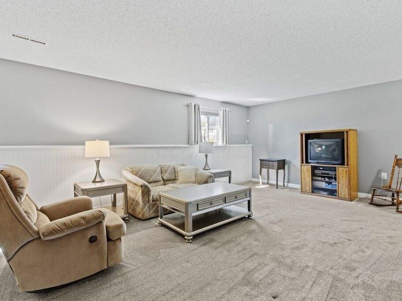 4660 Glenhaven Drive, Columbus, OH 43231 Photo 17