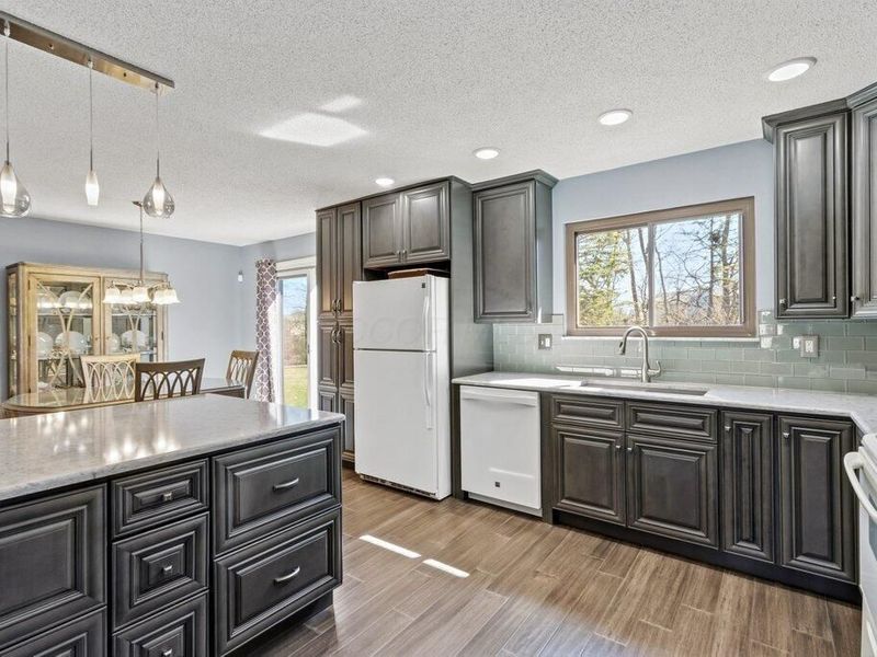 4660 Glenhaven Drive, Columbus, OH 43231 Photo 8