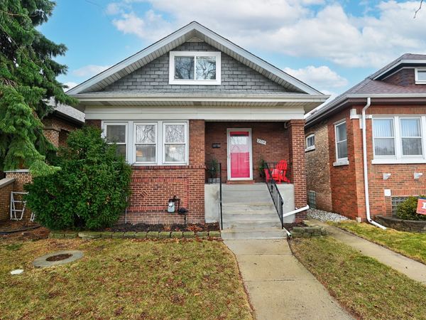 2714 Clarence Avenue , Berwyn, IL 60402