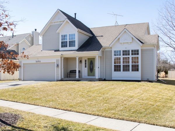 1696 Brigham Lane , Crystal Lake, IL 60014