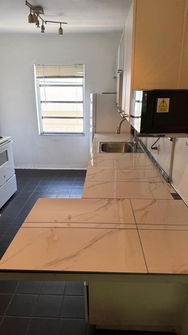424 NE 82nd St, Unit 4C, Miami, FL 33138 Photo