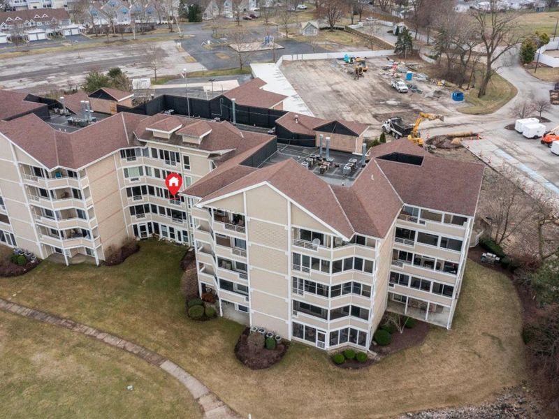 42 Marina Point Drive, Sandusky, OH 44870 Photo 2