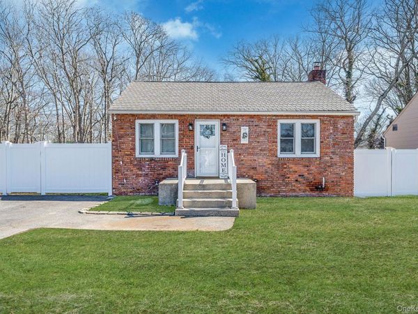 77 Market Street , Mastic Beach, NY 11951