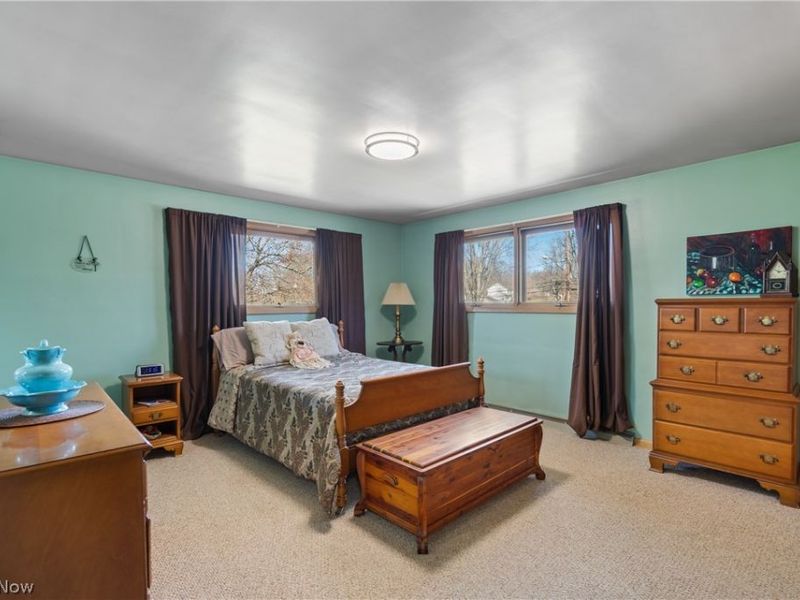 415 Valeside Avenue NE, Massillon, OH 44646 Photo 20