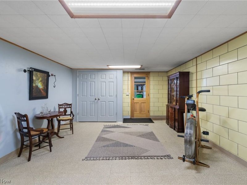 415 Valeside Avenue NE, Massillon, OH 44646 Photo 29