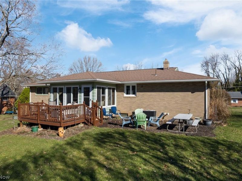 415 Valeside Avenue NE, Massillon, OH 44646 Photo 32