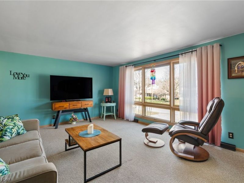 415 Valeside Avenue NE, Massillon, OH 44646 Photo 5