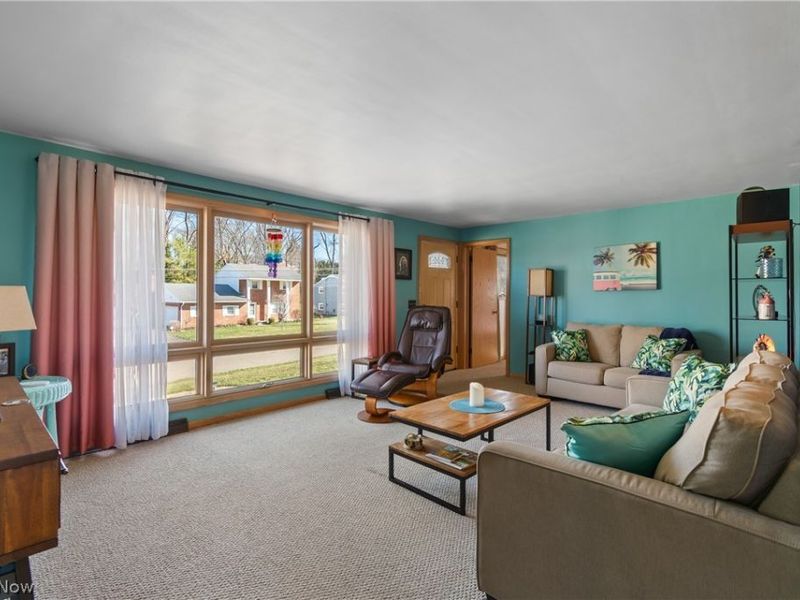 415 Valeside Avenue NE, Massillon, OH 44646 Photo 6