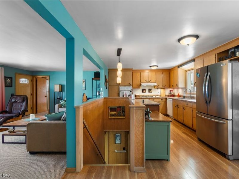 415 Valeside Avenue NE, Massillon, OH 44646 Photo 8